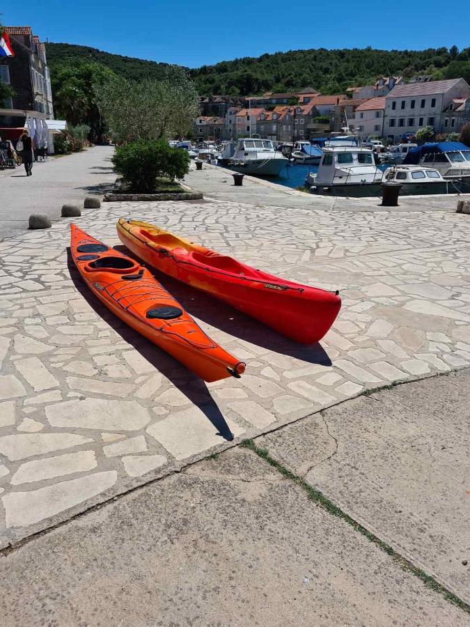 Apartmani Fortuna Zlarin Esterno foto